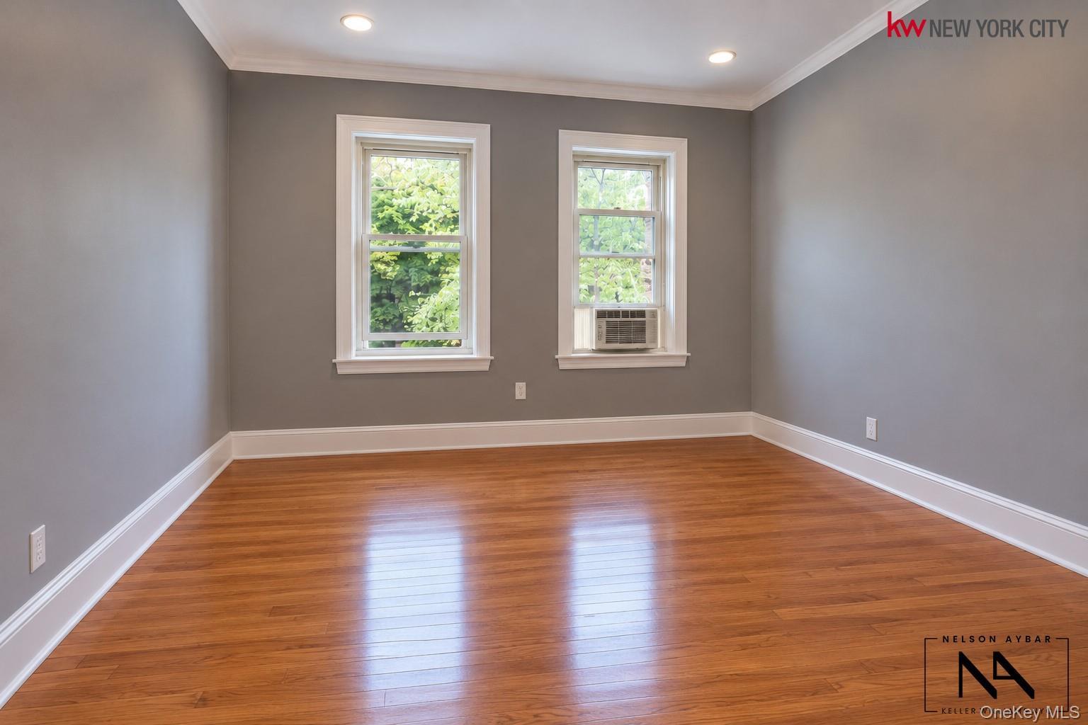 Single Family 85th Avenue  Queens, NY 11421, MLS-1052429-20