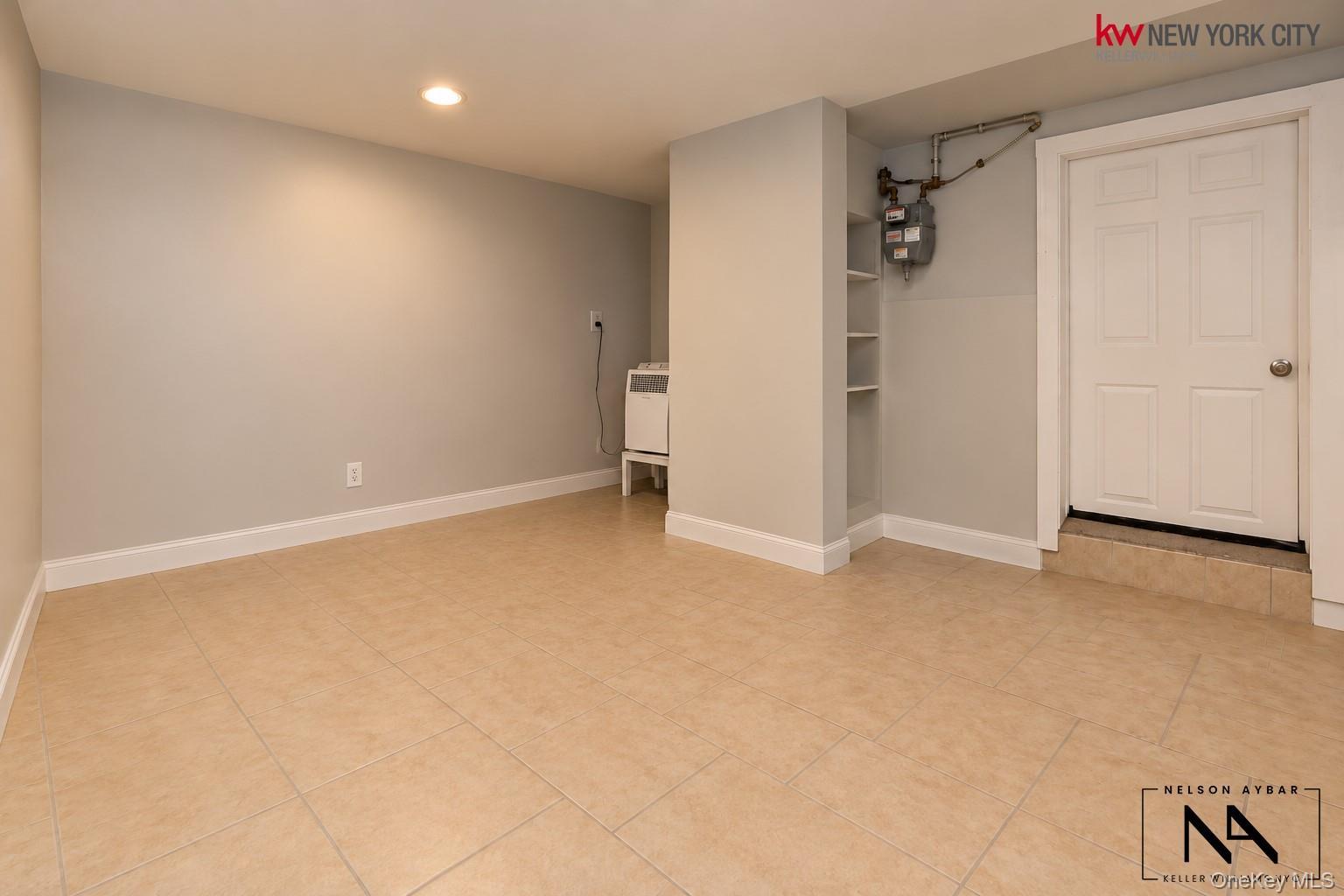 Single Family 85th Avenue  Queens, NY 11421, MLS-1052429-22