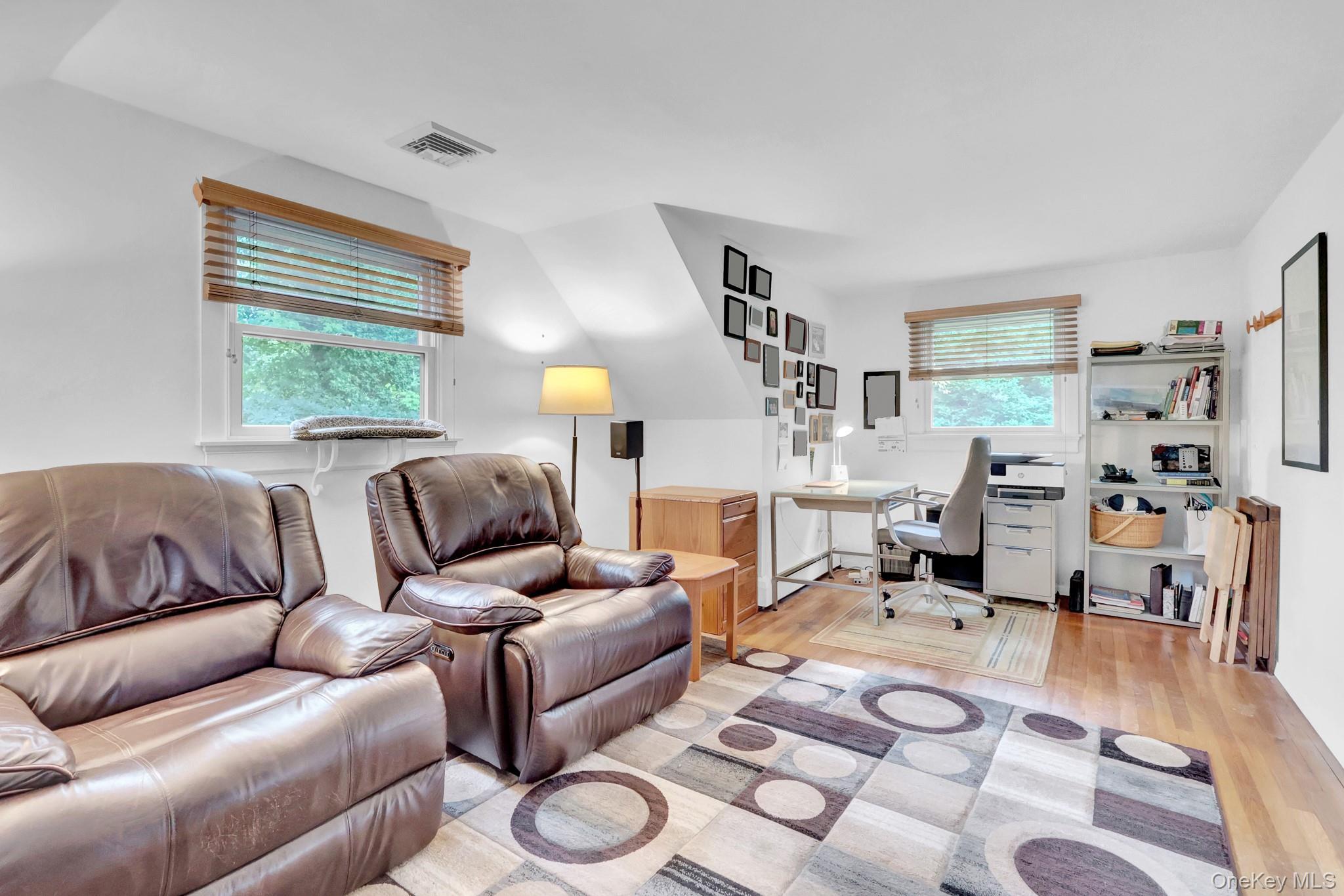 Single Family Huyler Court  Suffolk County, NY 11733, MLS-1052448-22
