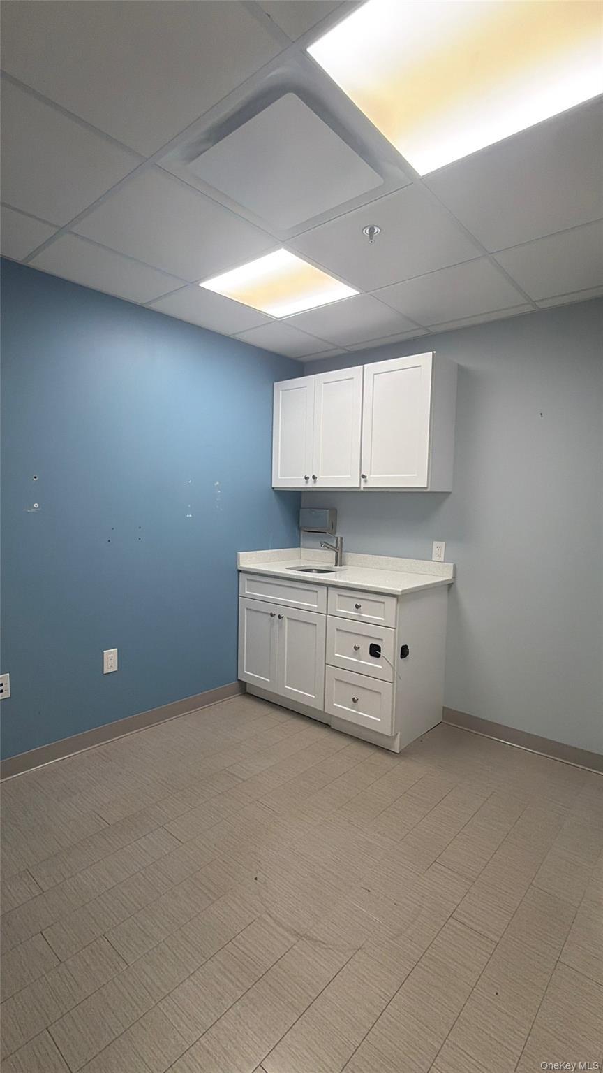 Commercial Lease Horace Harding Expressway Queens, NY 11365, MLS-1052451-9
