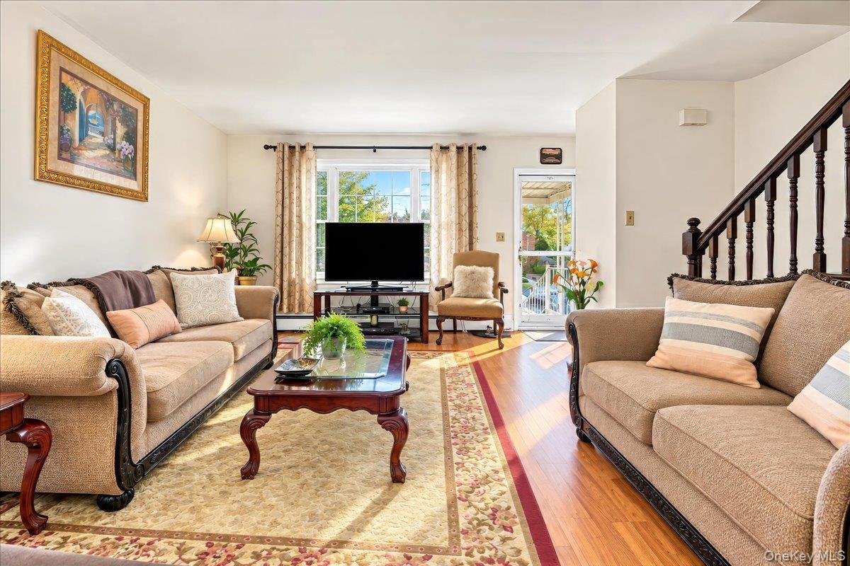 Single Family Edwards Avenue Bronx, NY 10461, MLS-1052460-3