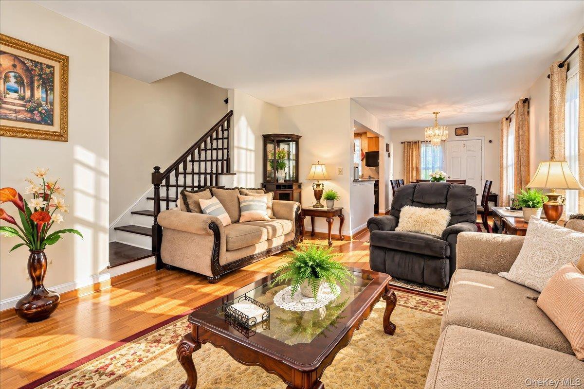 Single Family Edwards Avenue Bronx, NY 10461, MLS-1052460-4