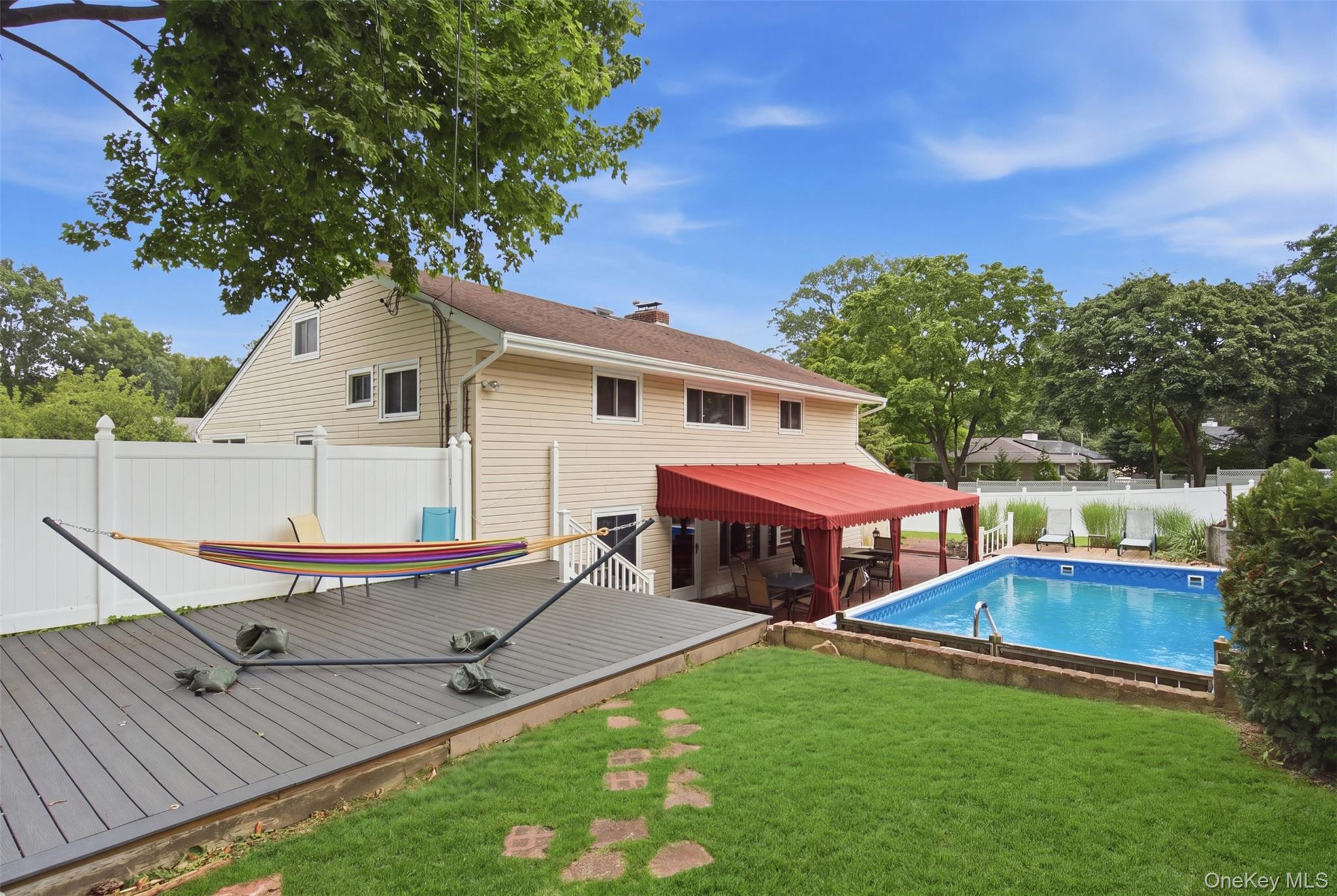 Single Family Old Town Lane Suffolk County, NY 11743, MLS-1052490-29
