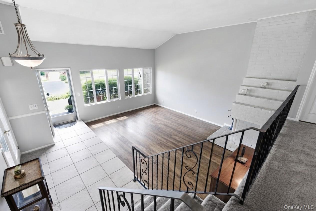 Single Family Old Town Lane Suffolk County, NY 11743, MLS-1052490-6