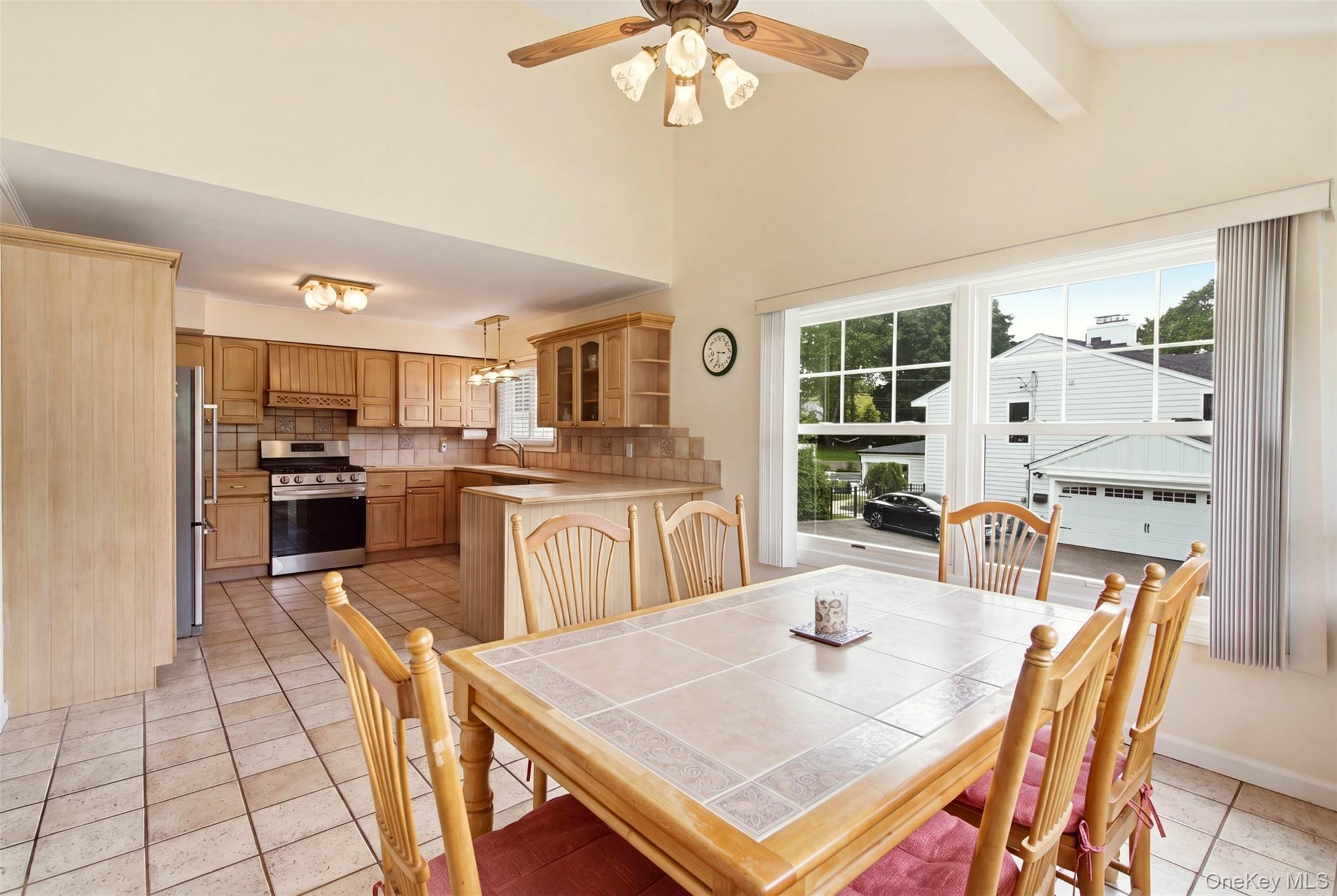 Single Family Old Town Lane Suffolk County, NY 11743, MLS-1052490-9