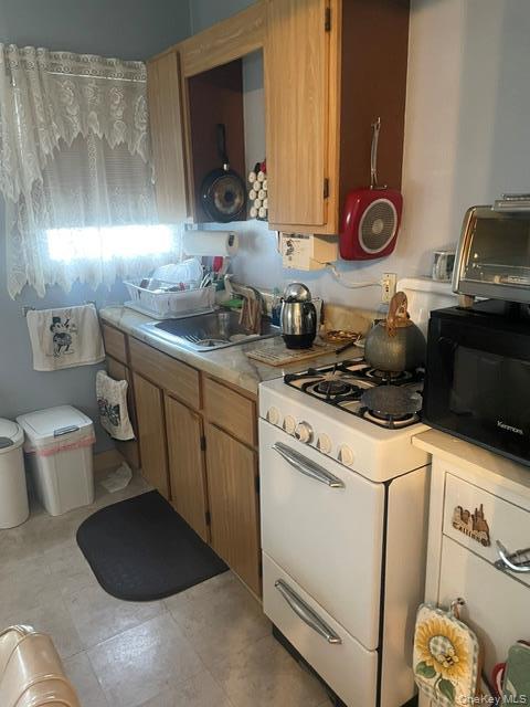 Single Family 76th Street  Queens, NY 11421, MLS-1052492-4