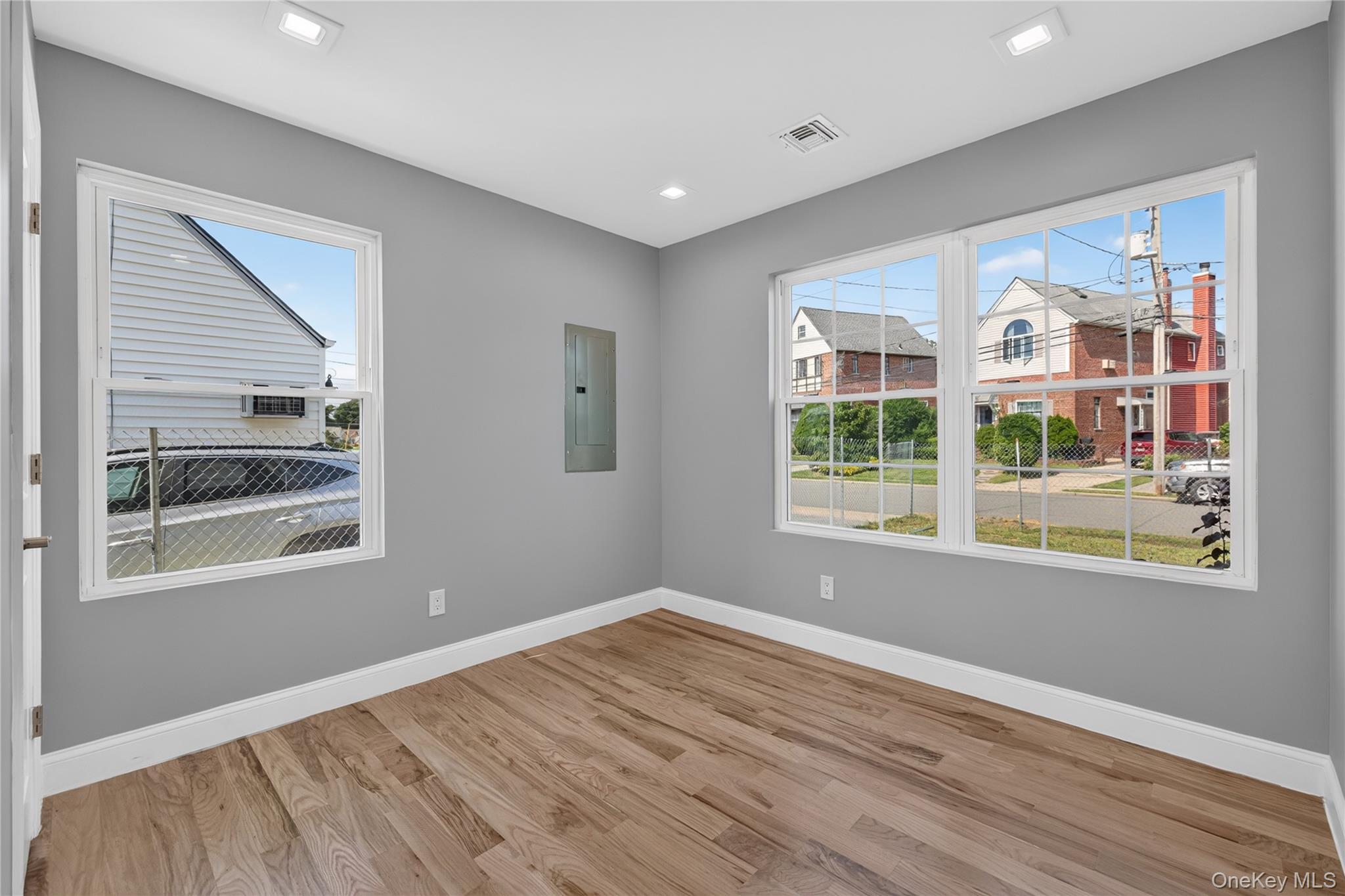 Single Family Wilson Road Nassau County, NY 11581, MLS-1052506-13