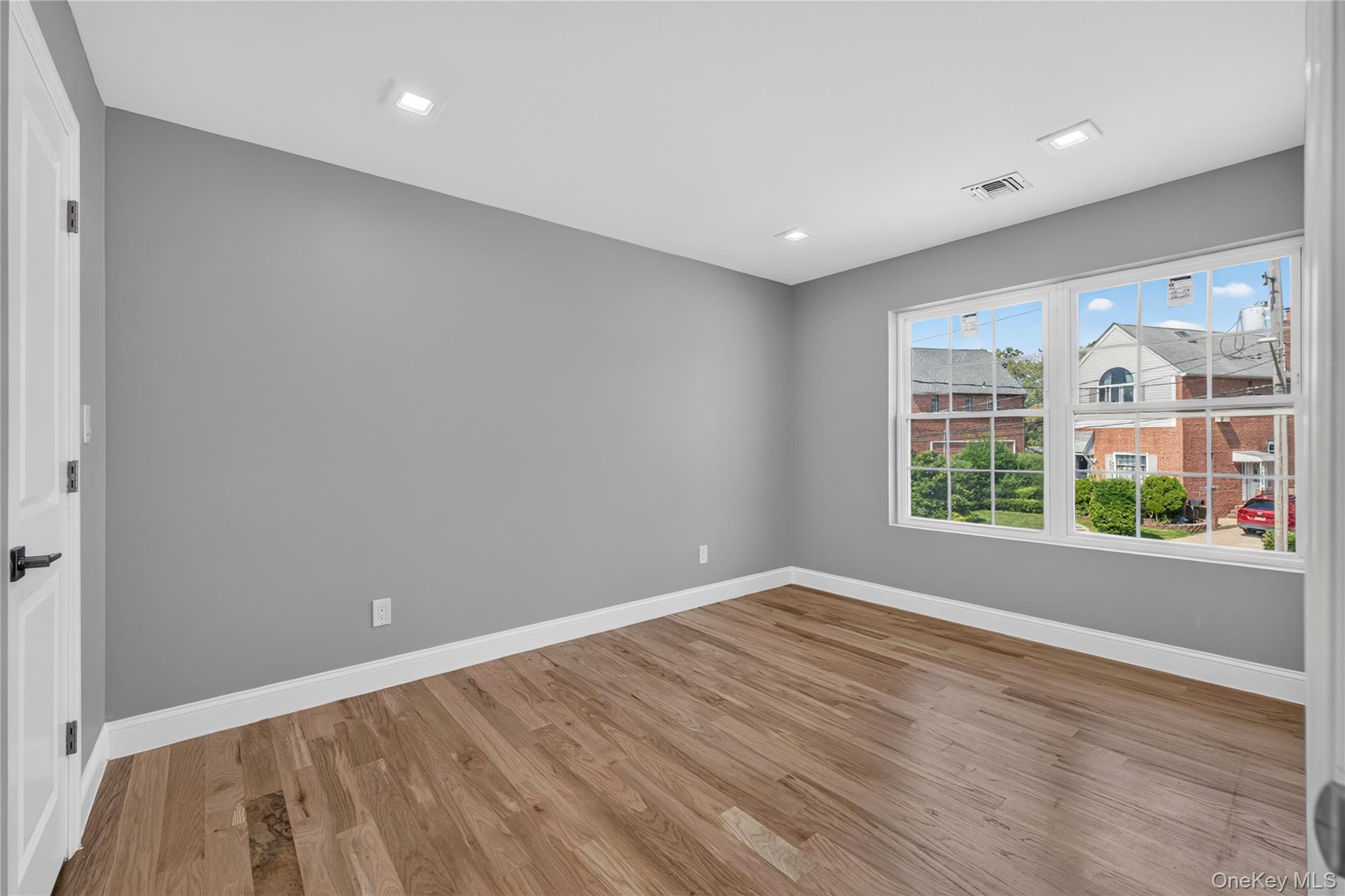 Single Family Wilson Road Nassau County, NY 11581, MLS-1052506-16