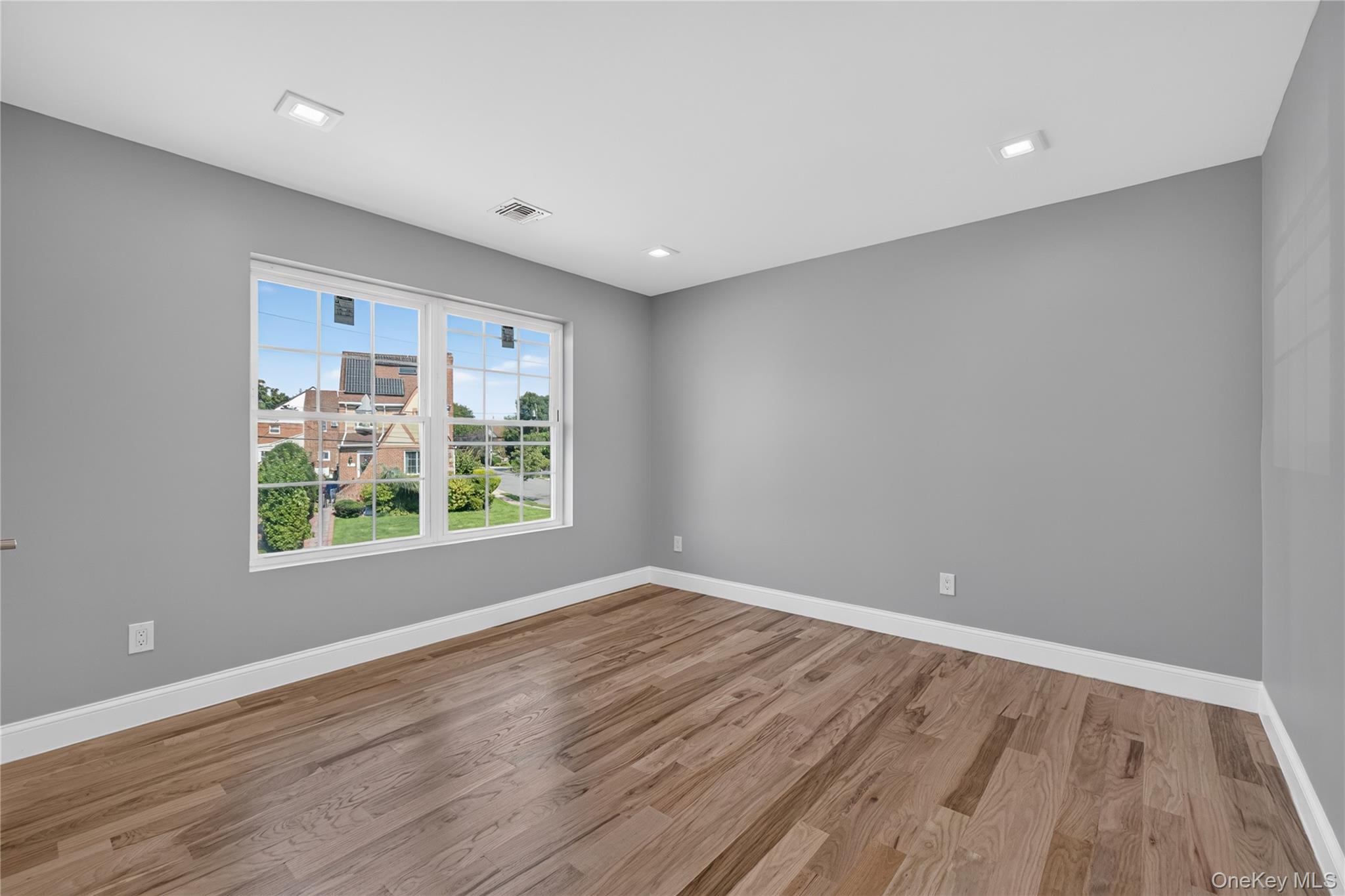 Single Family Wilson Road Nassau County, NY 11581, MLS-1052506-17