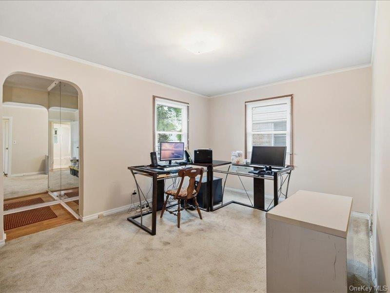 Single Family Woods Avenue  Nassau County, NY 11565, MLS-1052514-17