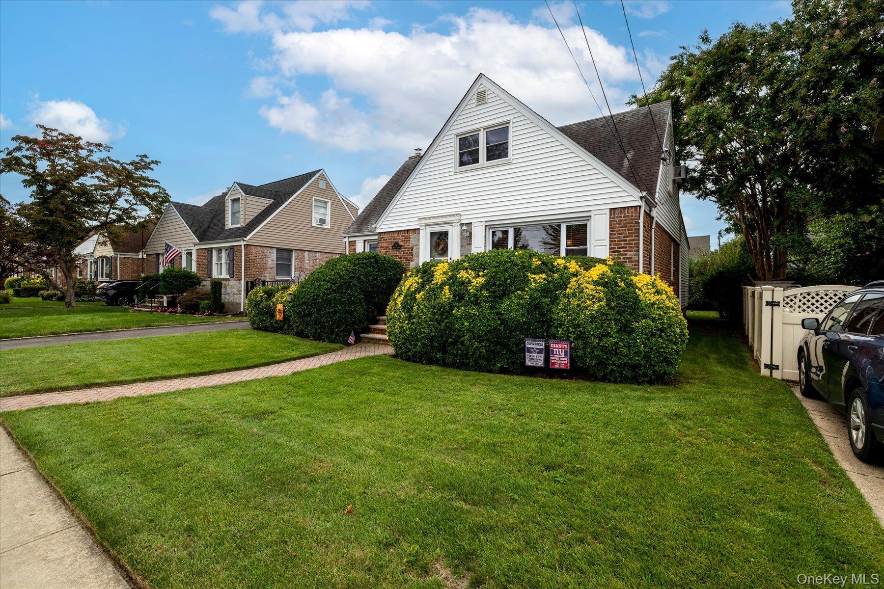 Single Family Woods Avenue  Nassau County, NY 11565, MLS-1052514-2