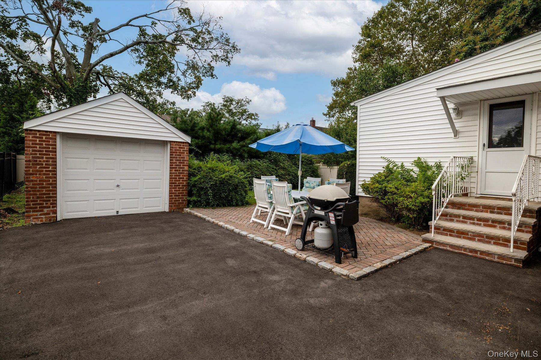 Single Family Woods Avenue  Nassau County, NY 11565, MLS-1052514-20