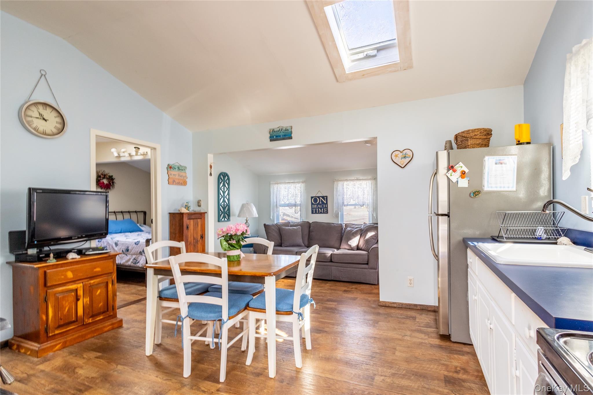 Single Family Surfway S Suffolk County, NY 11933, MLS-1052527-7