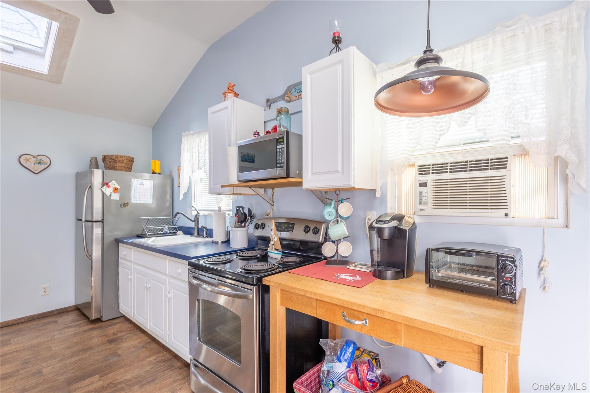 Single Family Surfway S Suffolk County, NY 11933, MLS-1052527-9