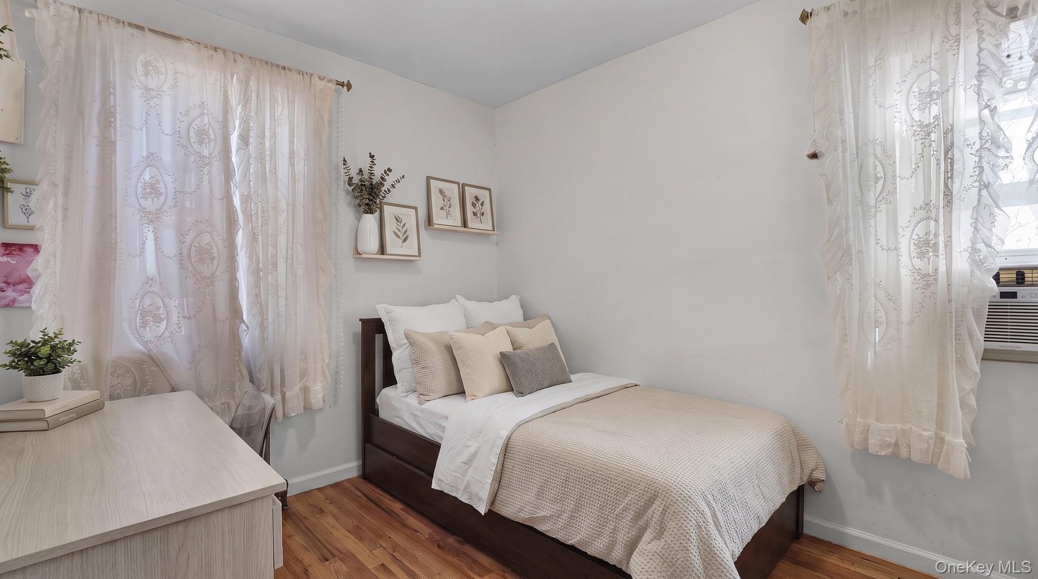 Single Family 158th Street Queens, NY 11433, MLS-1052535-15