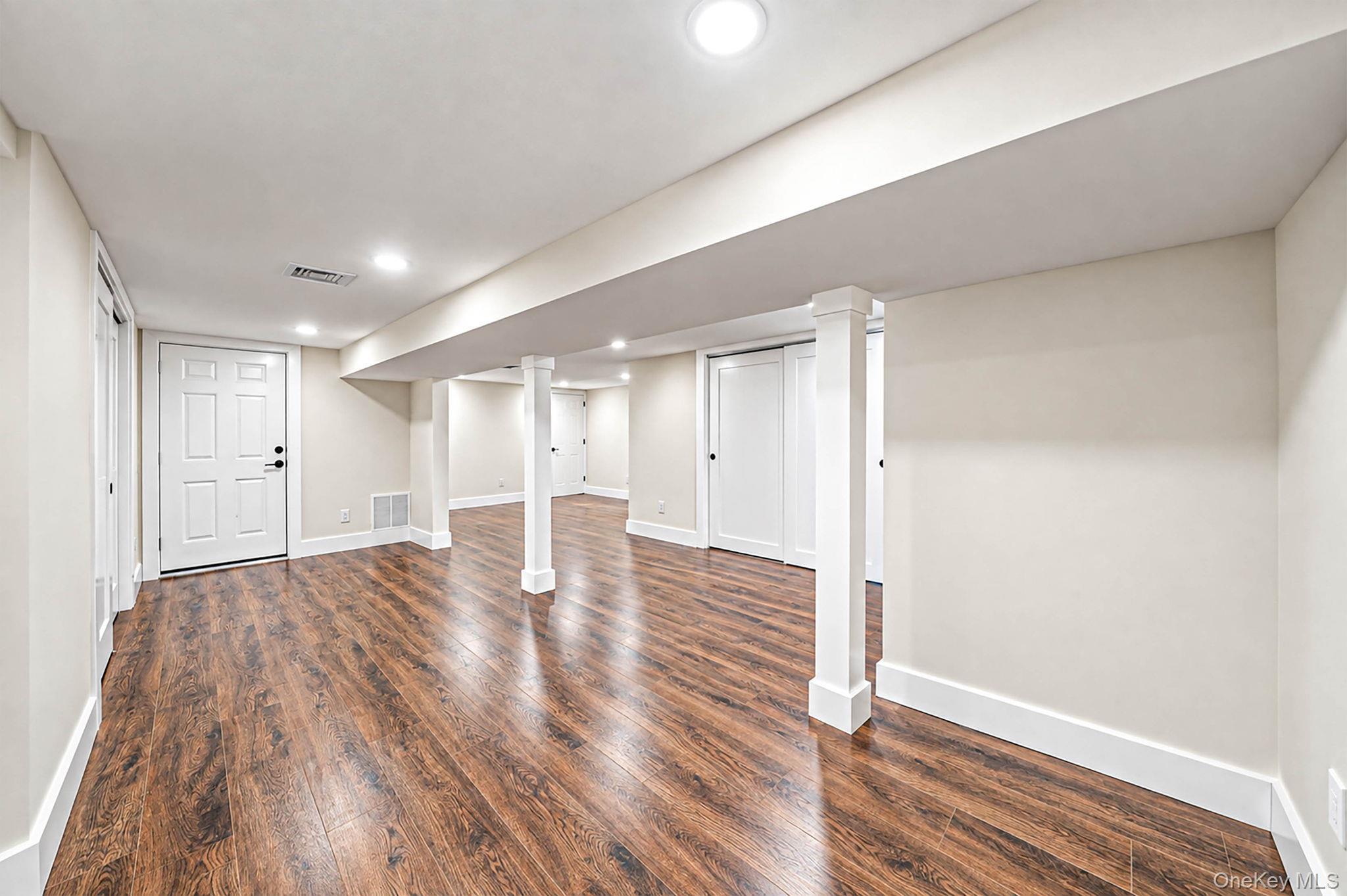 Single Family Crooked Hill Road  Suffolk County, NY 11743, MLS-1052550-21