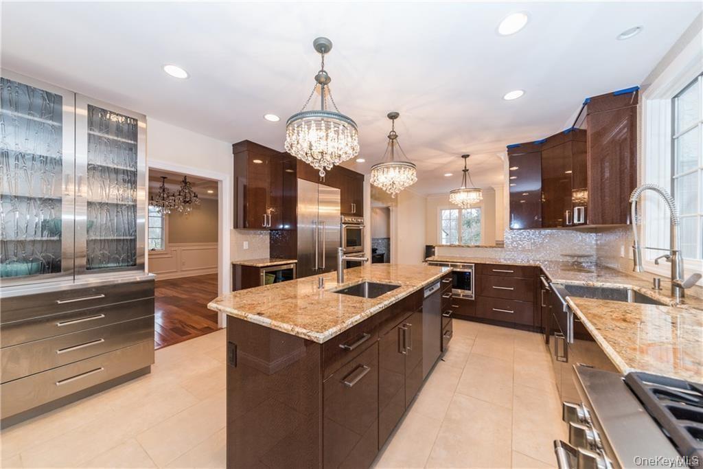 Single Family Elizabeth Road  Westchester County, NY 10804, MLS-1052573-2