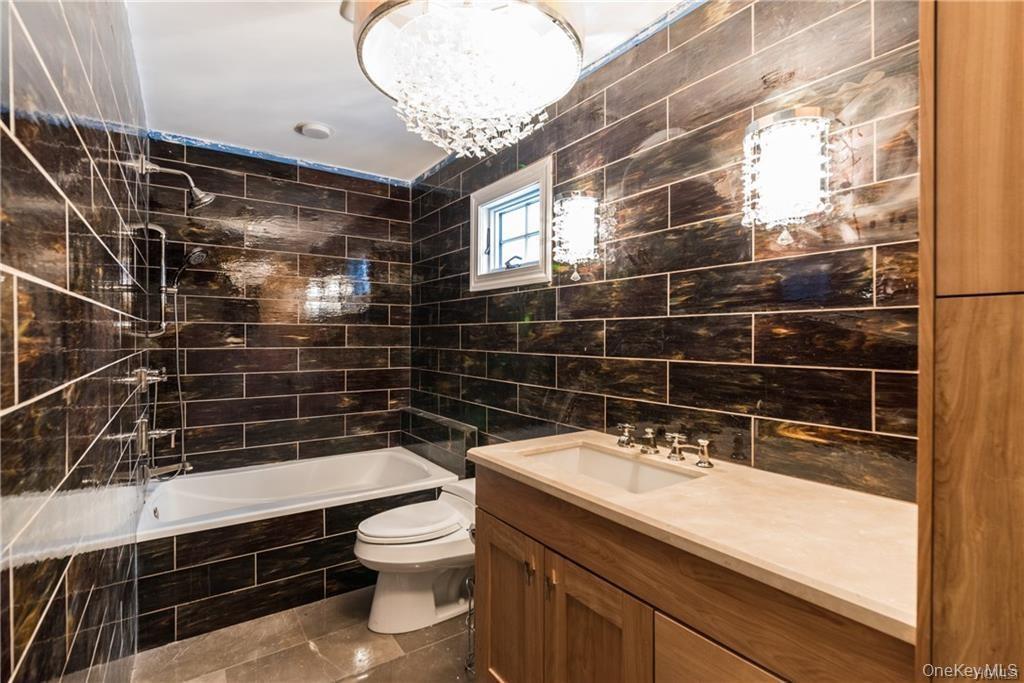 Single Family Elizabeth Road  Westchester County, NY 10804, MLS-1052573-22