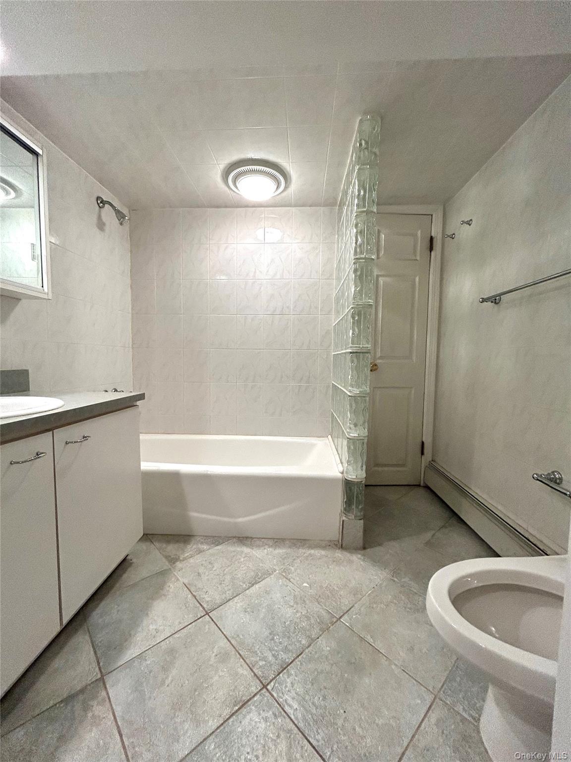 Single Family 56th Drive Queens, NY 11378, MLS-1052575-20