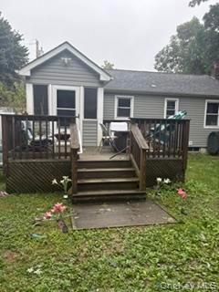 Single Family Canary Place Suffolk County, NY 11738, MLS-1052589-12