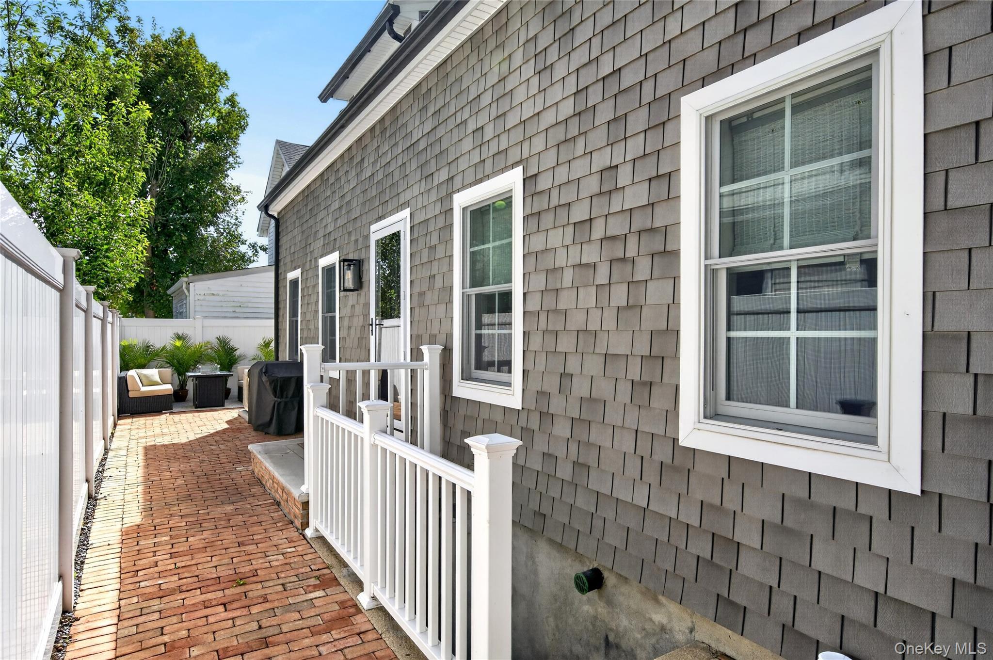 Single Family Lewis Avenue Nassau County, NY 11590, MLS-1052590-32