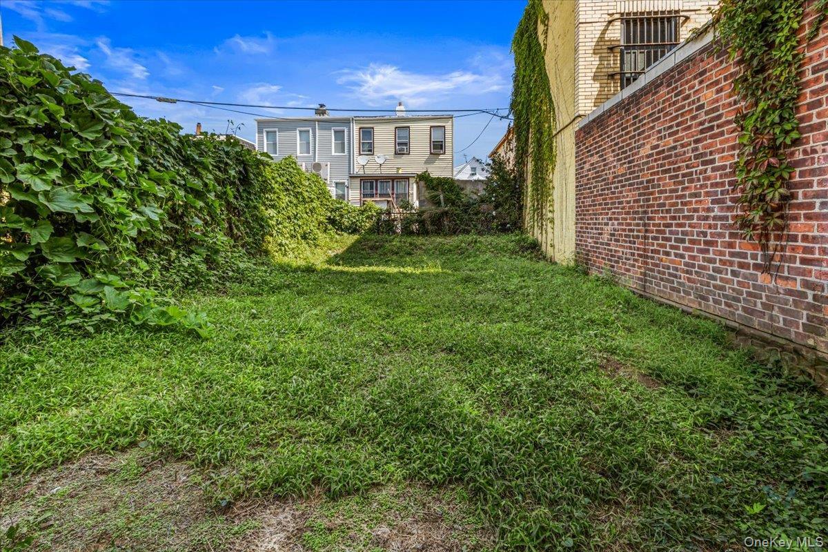 Single Family 101st Street  Queens, NY 11417, MLS-1052592-25