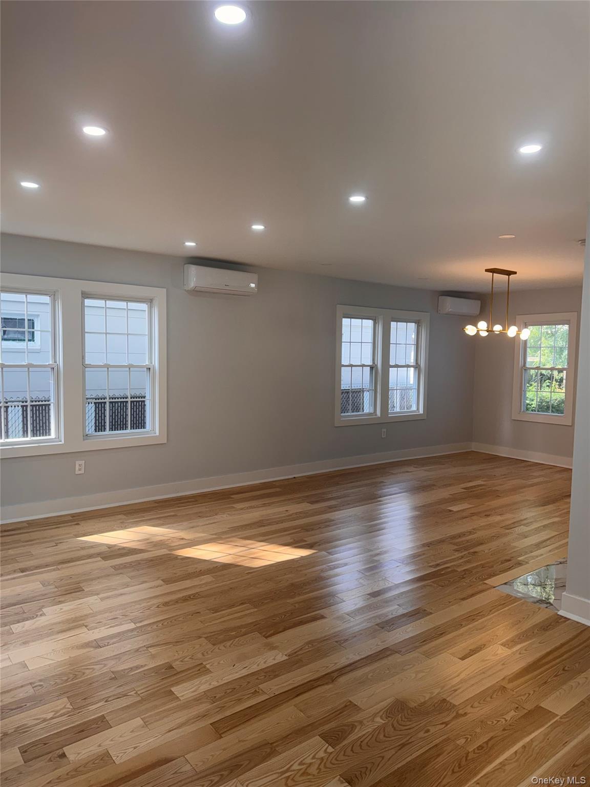 Single Family 209th Street Queens, NY 11361, MLS-1052596-6