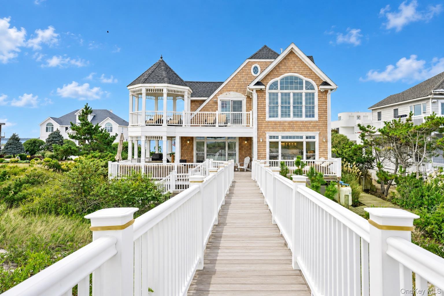 Single Family Dune Road  Suffolk County, NY 11978, MLS-1052655-9