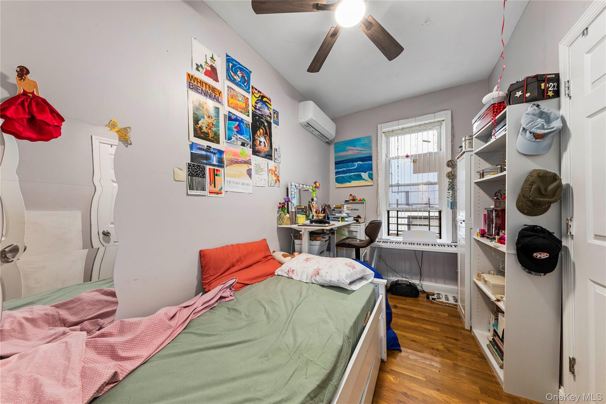 Single Family Phelan Place  Bronx, NY 10453, MLS-1052665-13