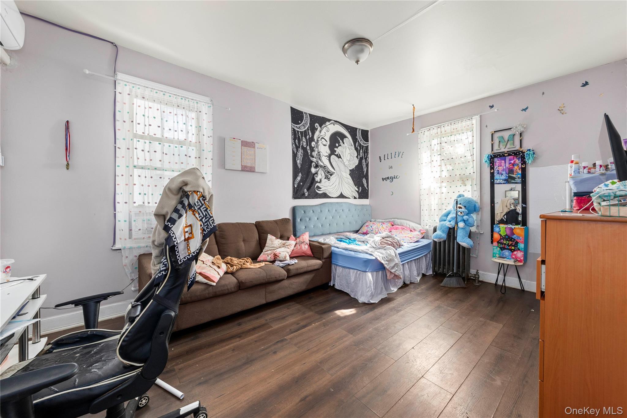 Single Family Phelan Place  Bronx, NY 10453, MLS-1052665-20
