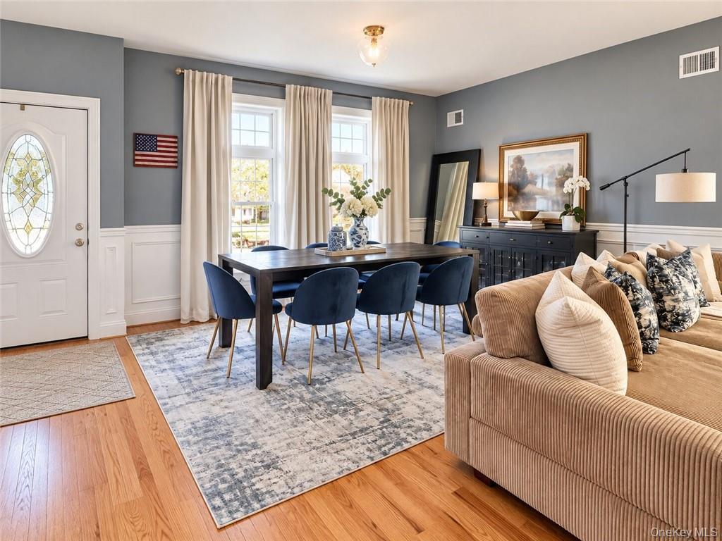 Single Family Eltingville Boulevard Staten Island, NY 10312, MLS-1052682-4