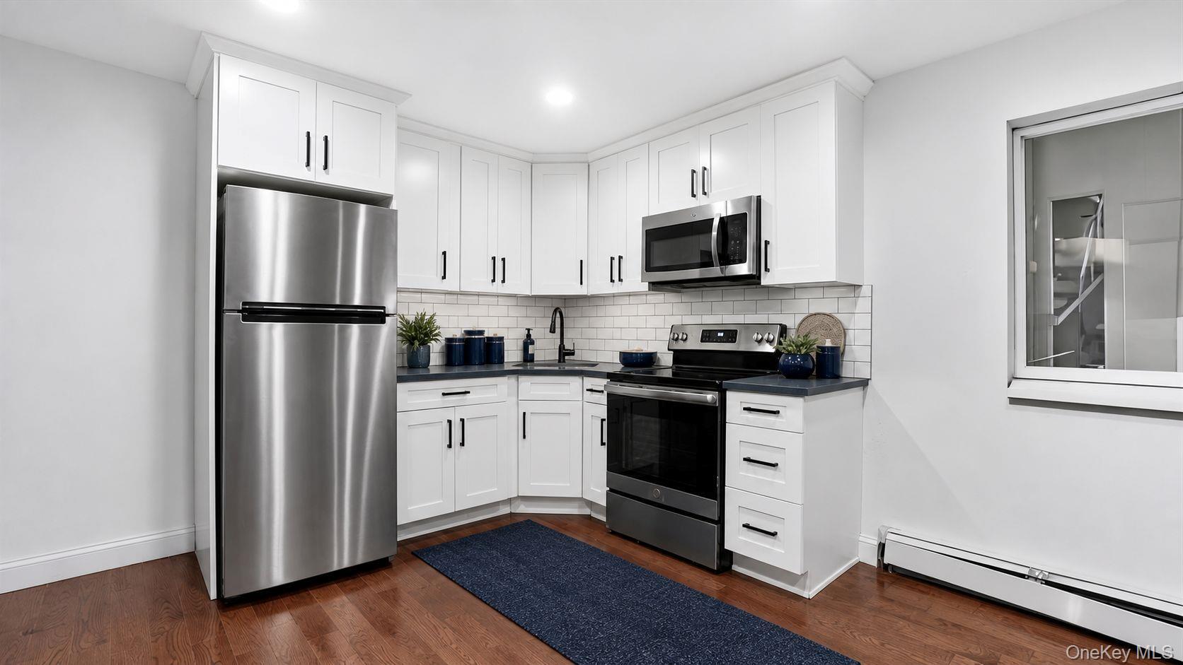 Single Family Anthony Avenue Bronx, NY 10457, MLS-1052696-4