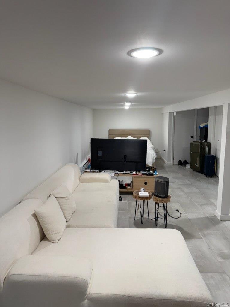 WebID:  1052702