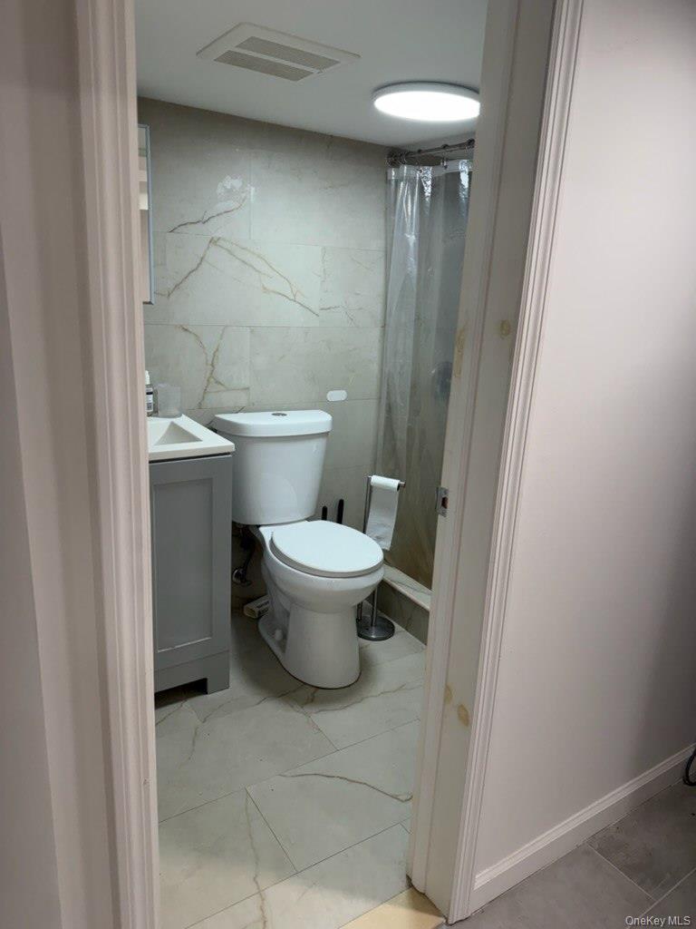 Apartment Bainbridge Avenue Bronx, NY 10458, MLS-1052702-3