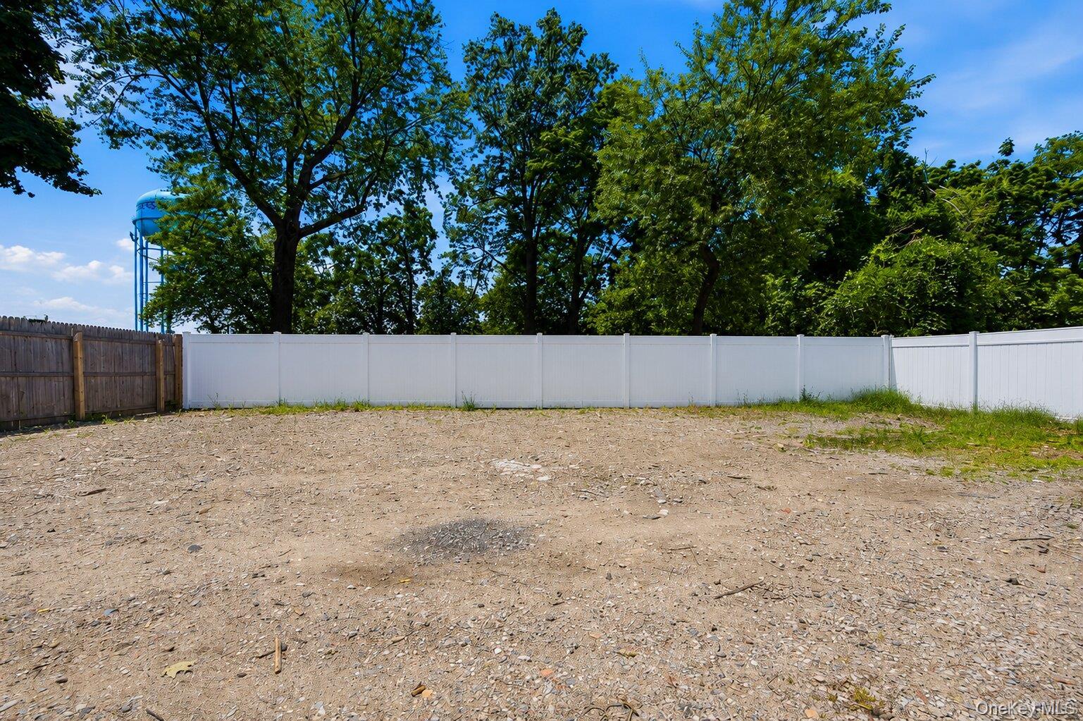 Single Family Elm Avenue  Nassau County, NY 11550, MLS-1052710-44