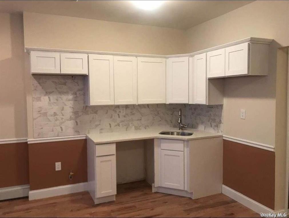 Single Family Holland Avenue  Bronx, NY 10462, MLS-1052715-20