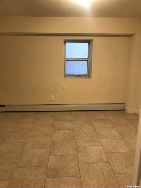 Single Family Holland Avenue  Bronx, NY 10462, MLS-1052715-24