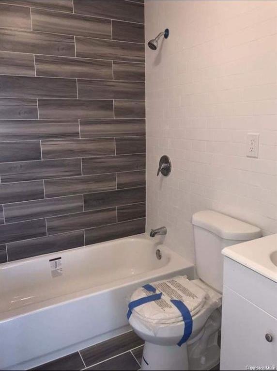 Single Family Holland Avenue  Bronx, NY 10462, MLS-1052715-5