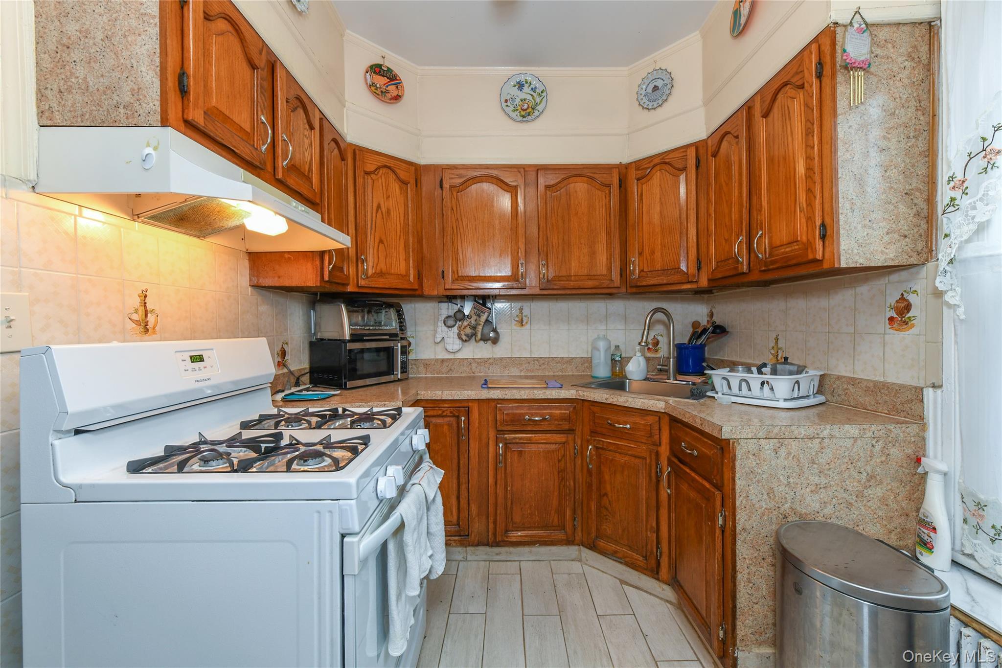 Single Family 96th Street Queens, NY 11417, MLS-1052722-14