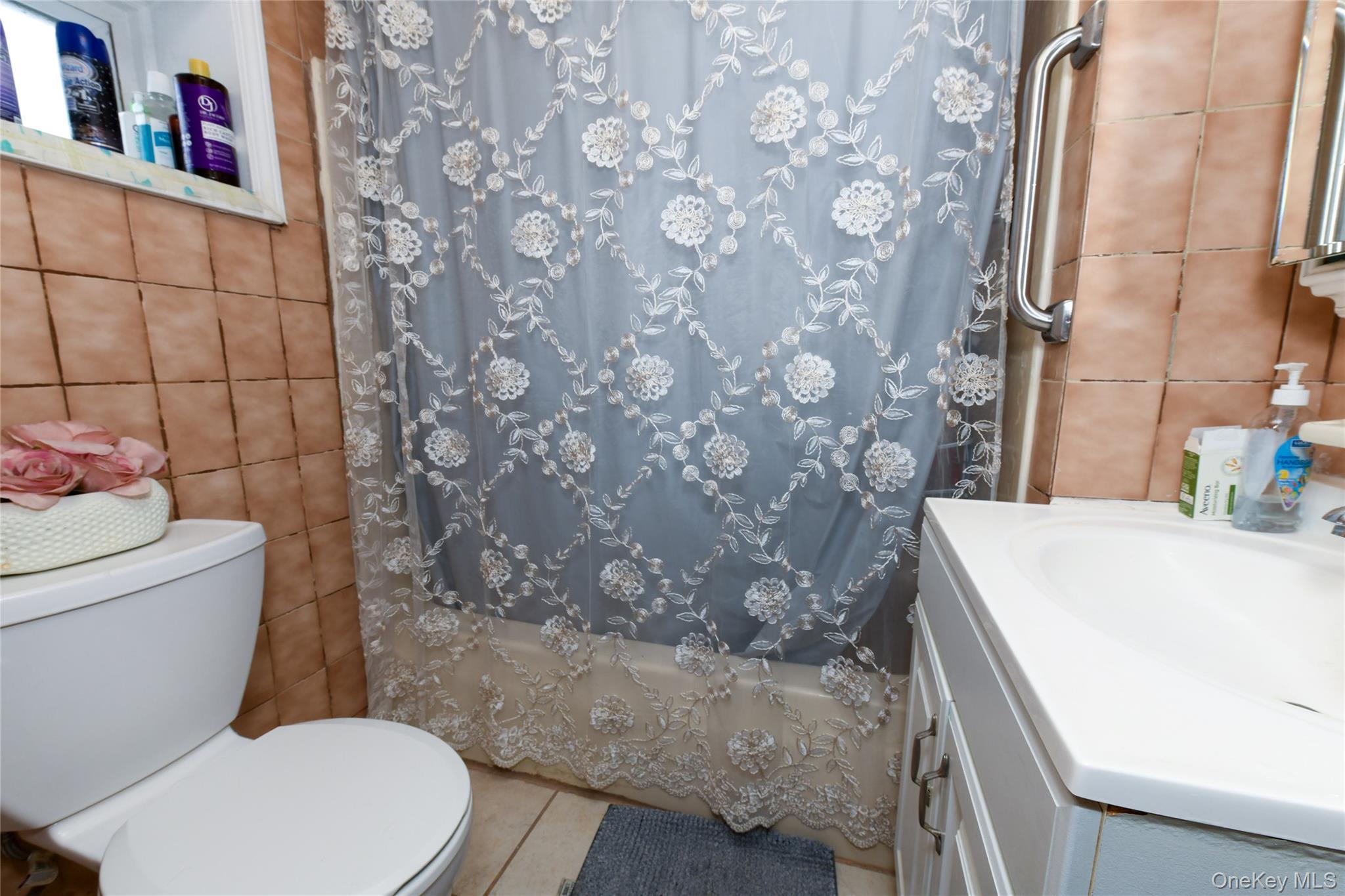 Single Family 96th Street Queens, NY 11417, MLS-1052722-20