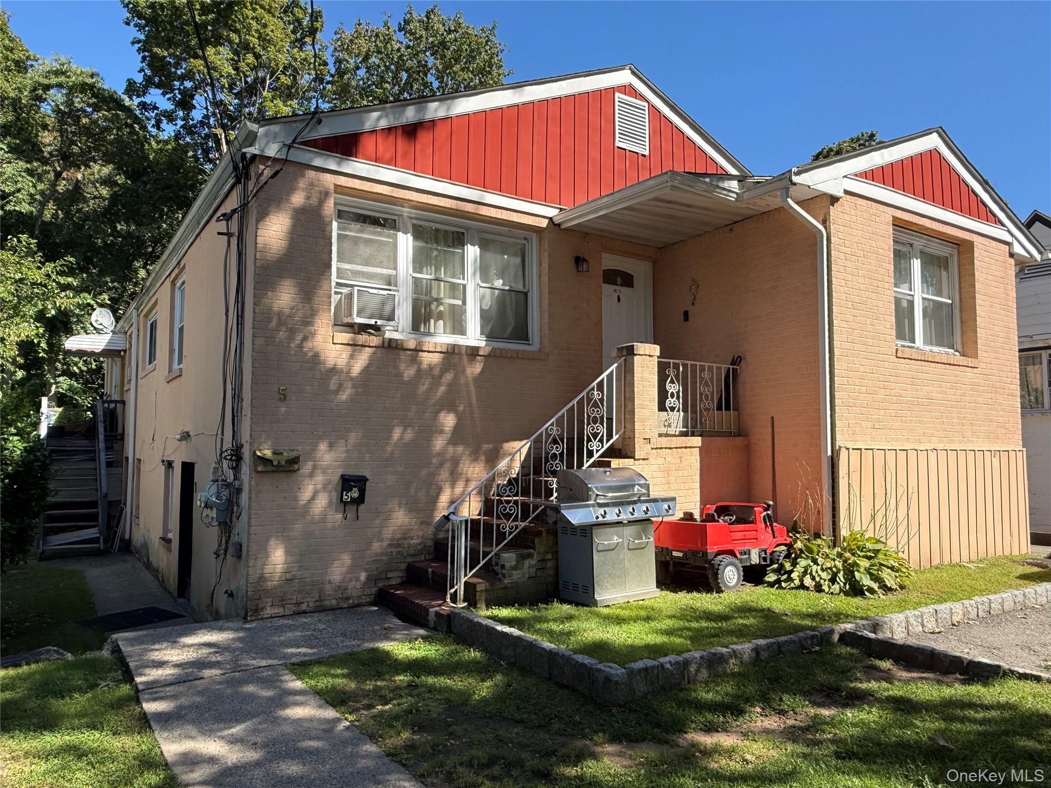 Single Family Highland Avenue Rockland County, NY 10901, MLS-1052723-2