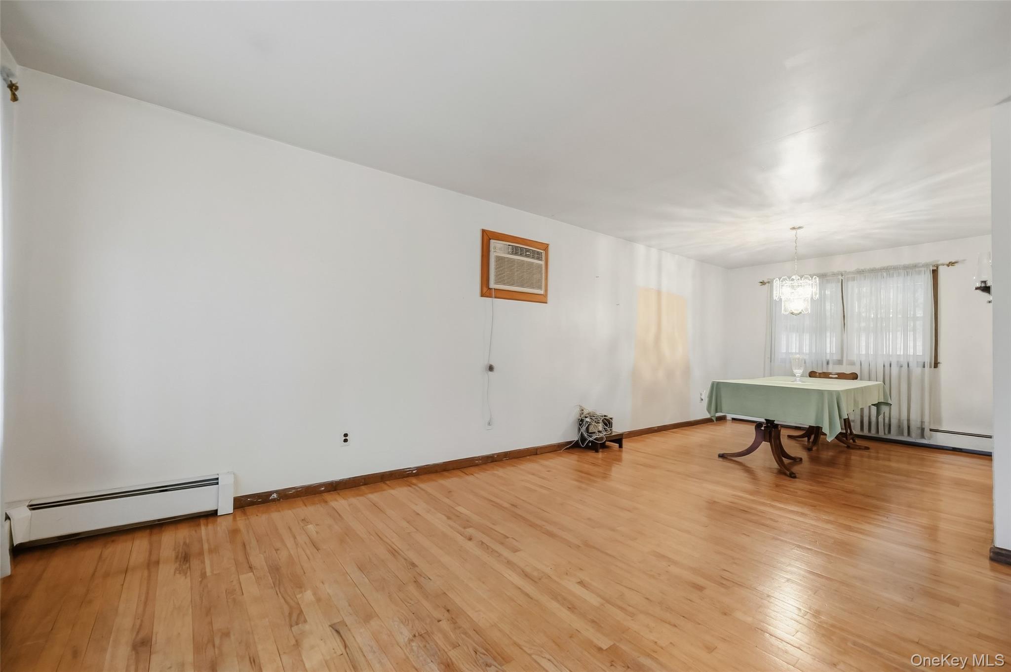 Single Family Orange Terrace Orange County, NY 10940, MLS-1052724-10