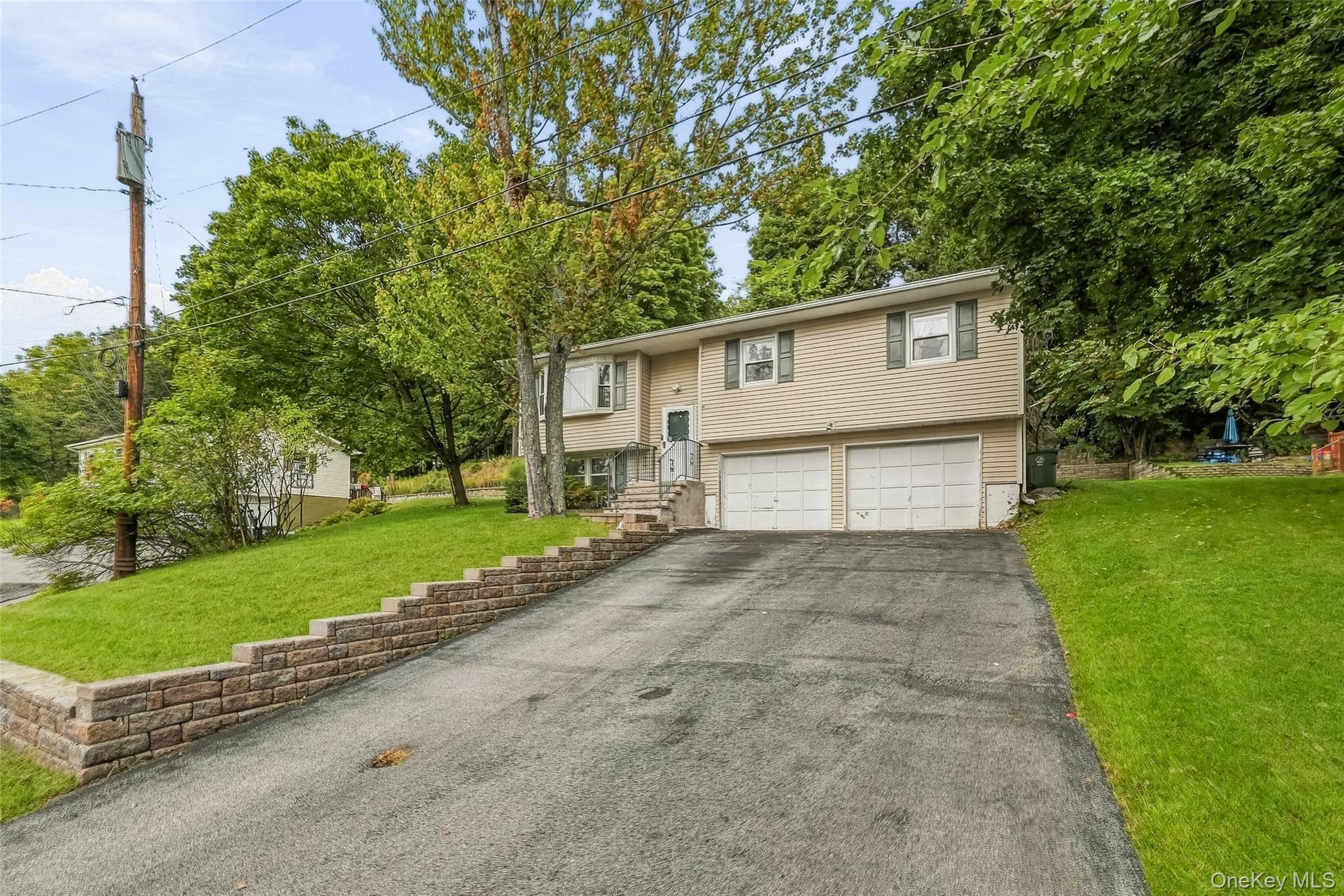 Single Family Orange Terrace Orange County, NY 10940, MLS-1052724-30