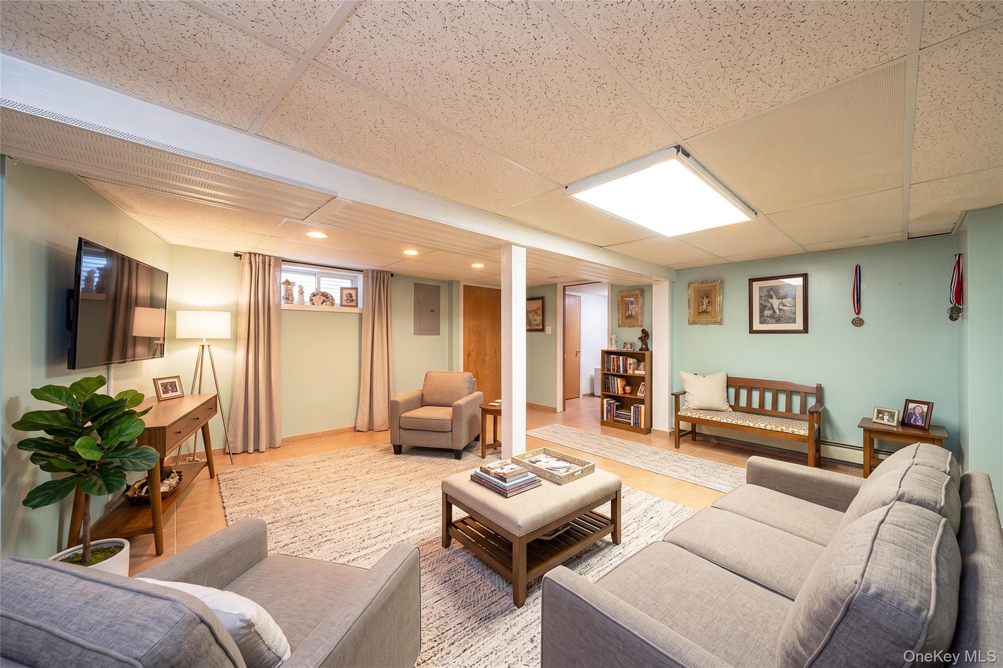 Single Family Nevada Street  Nassau County, NY 11801, MLS-1052749-14