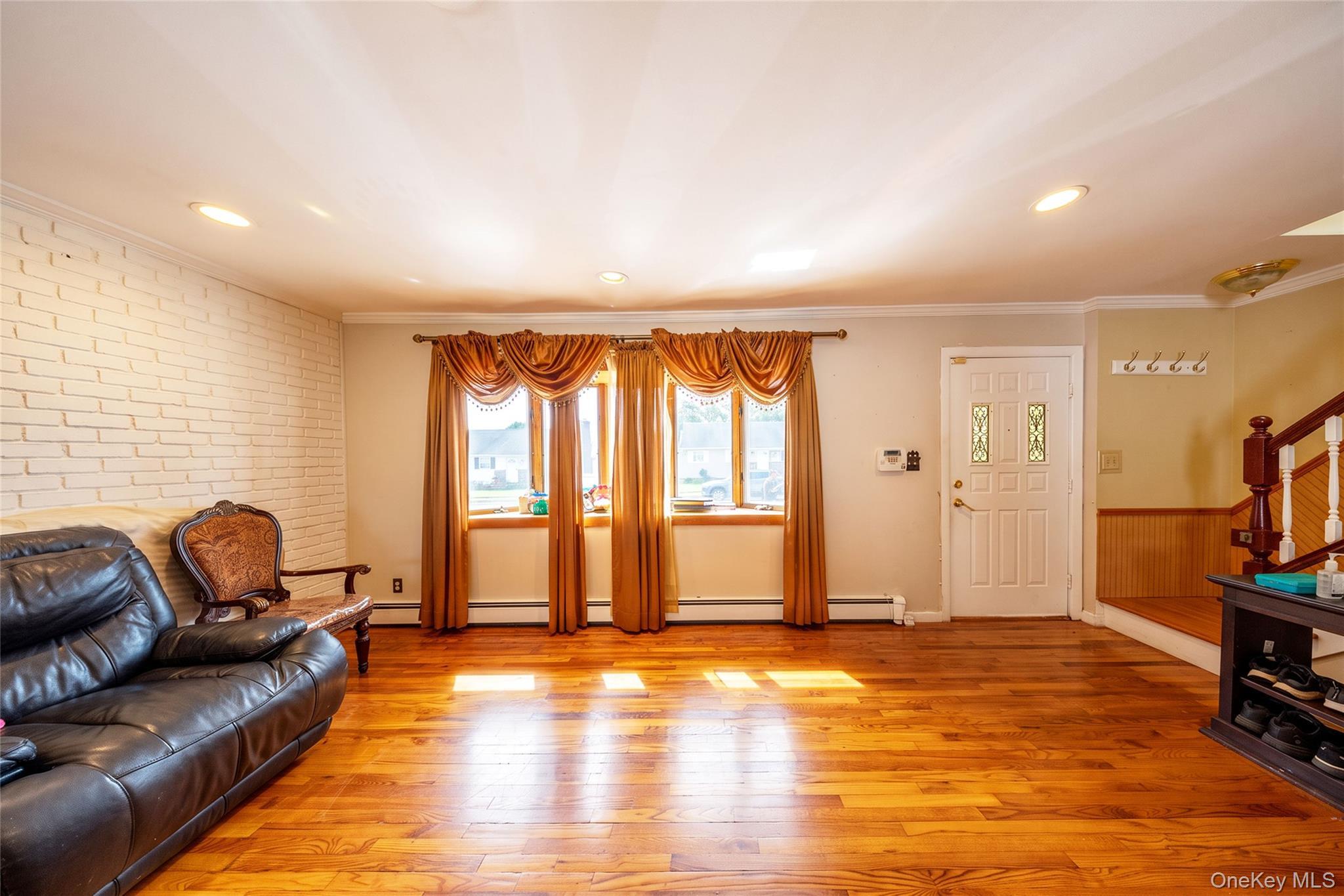 Single Family Nevada Street  Nassau County, NY 11801, MLS-1052749-28
