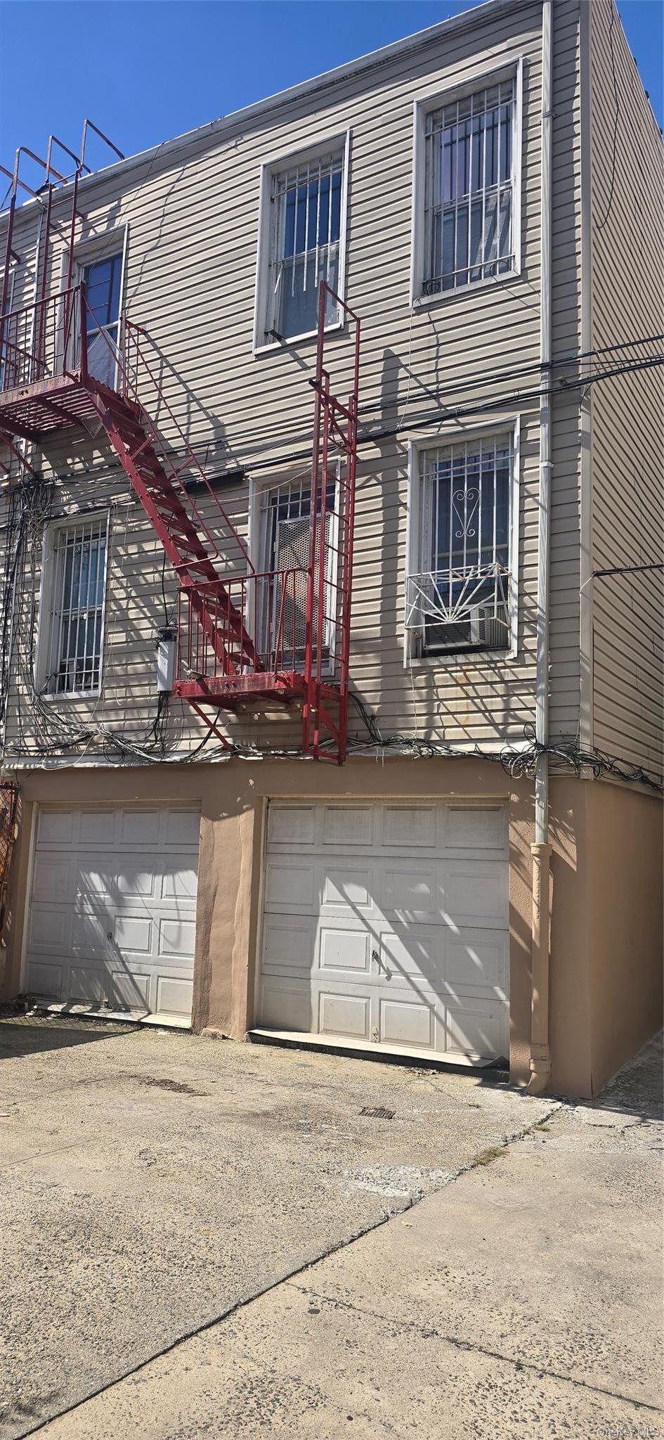 Single Family Elder Avenue Bronx, NY 10472, MLS-1052756-9