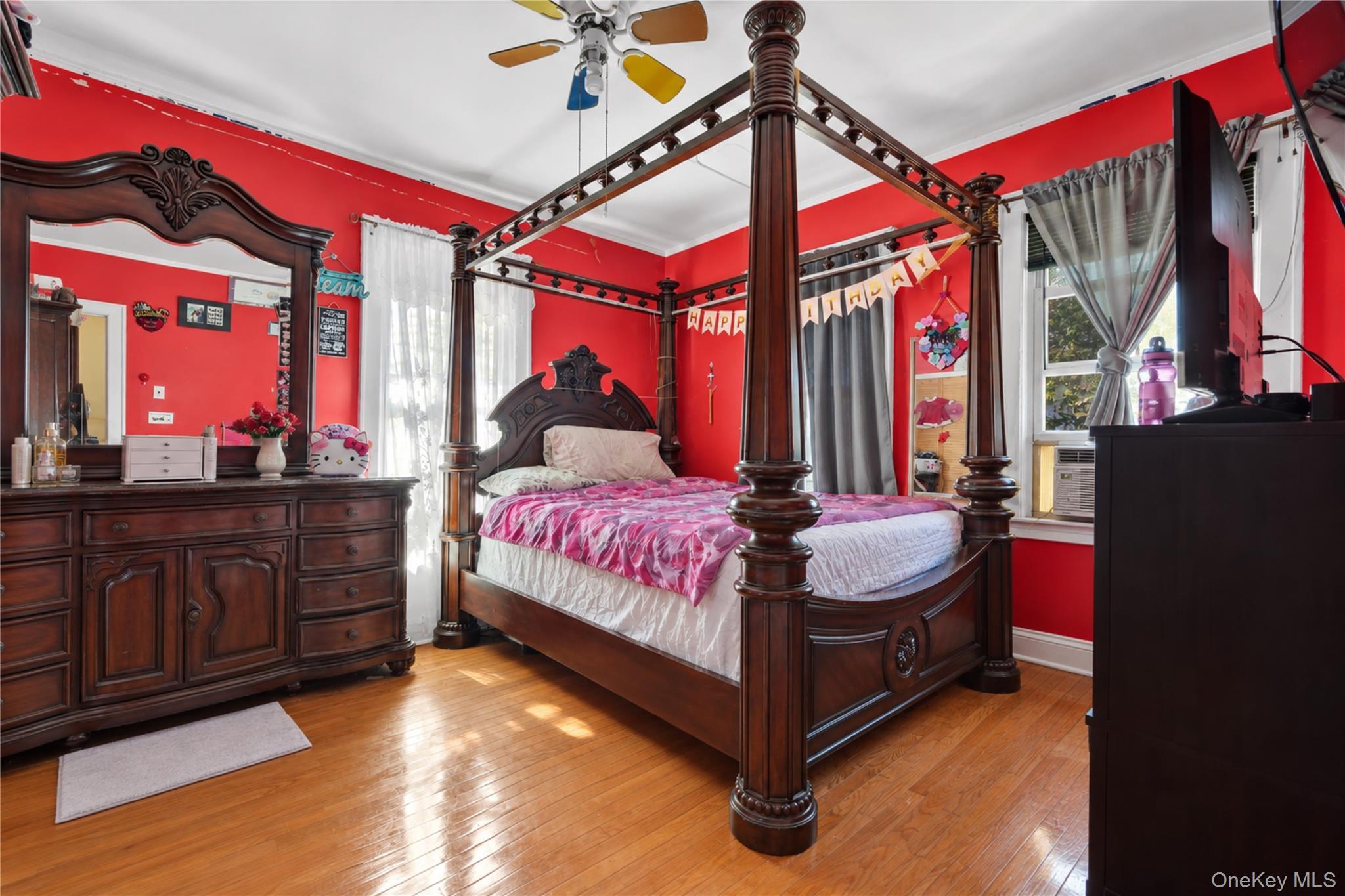 Single Family Charlecote Ridge Queens, NY 11432, MLS-1052788-18