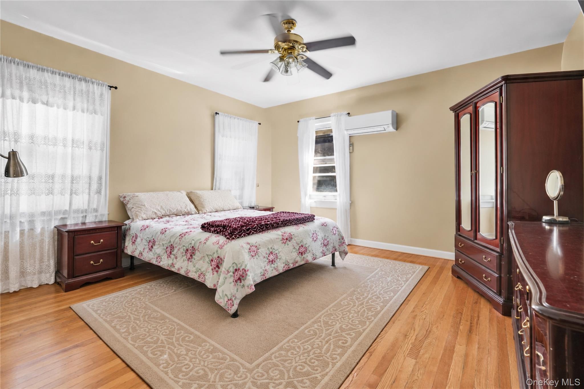 Single Family Charlecote Ridge Queens, NY 11432, MLS-1052788-22