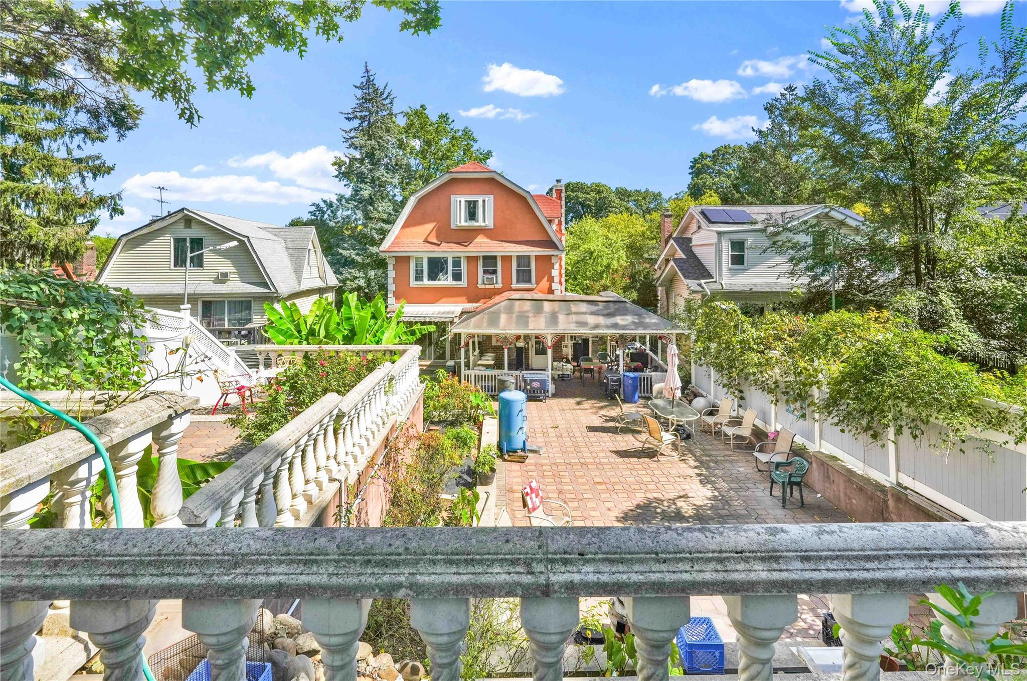 Single Family Charlecote Ridge Queens, NY 11432, MLS-1052788-45