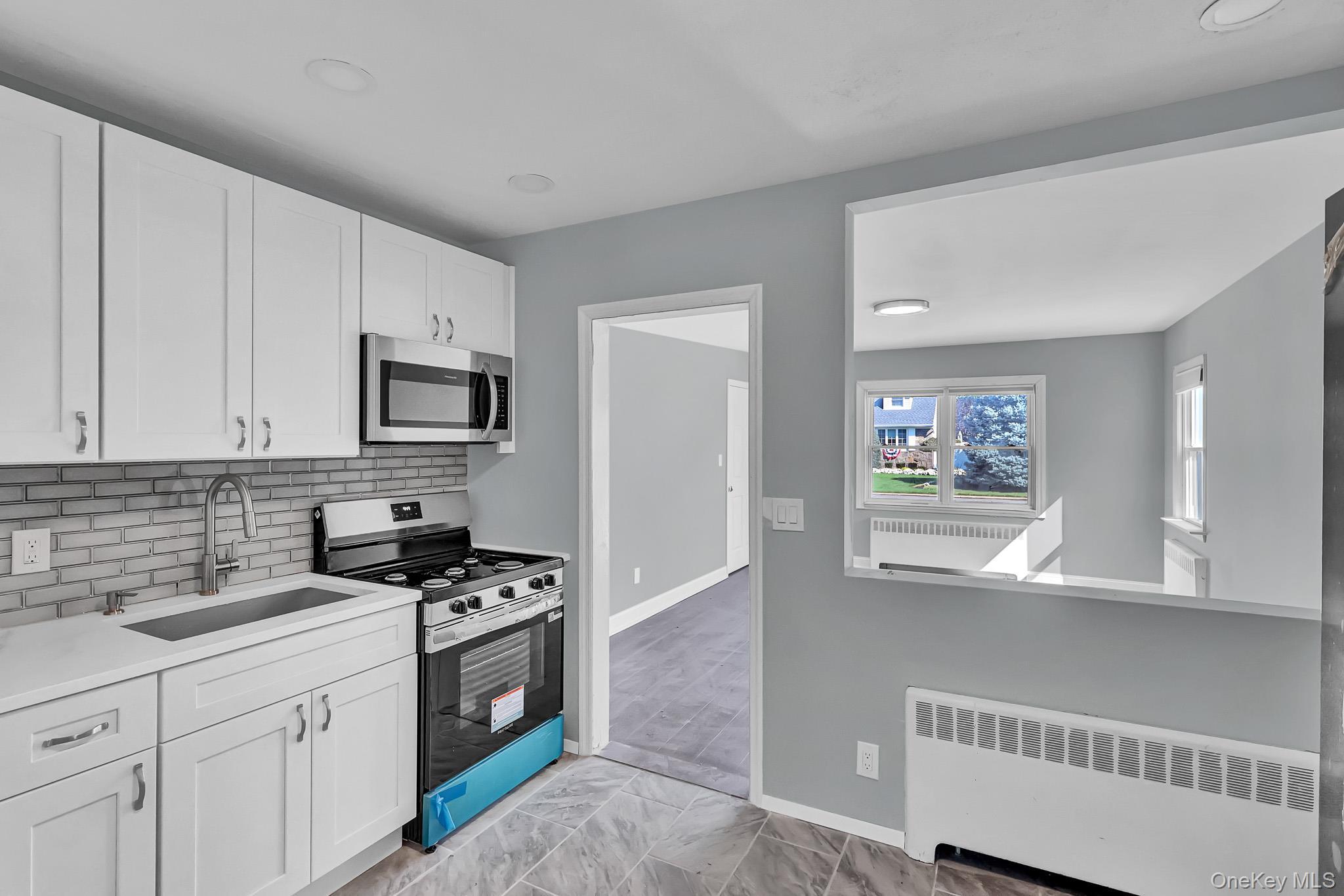 Single Family Manchester Street Nassau County, NY 11590, MLS-1052794-14